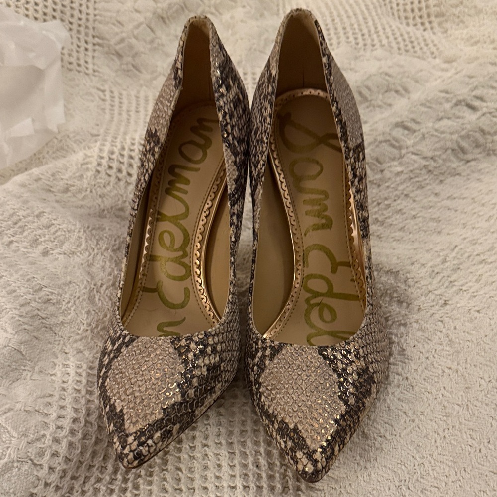 Sam Edelman Brown and Tan Snakeskin Heels - Stunning